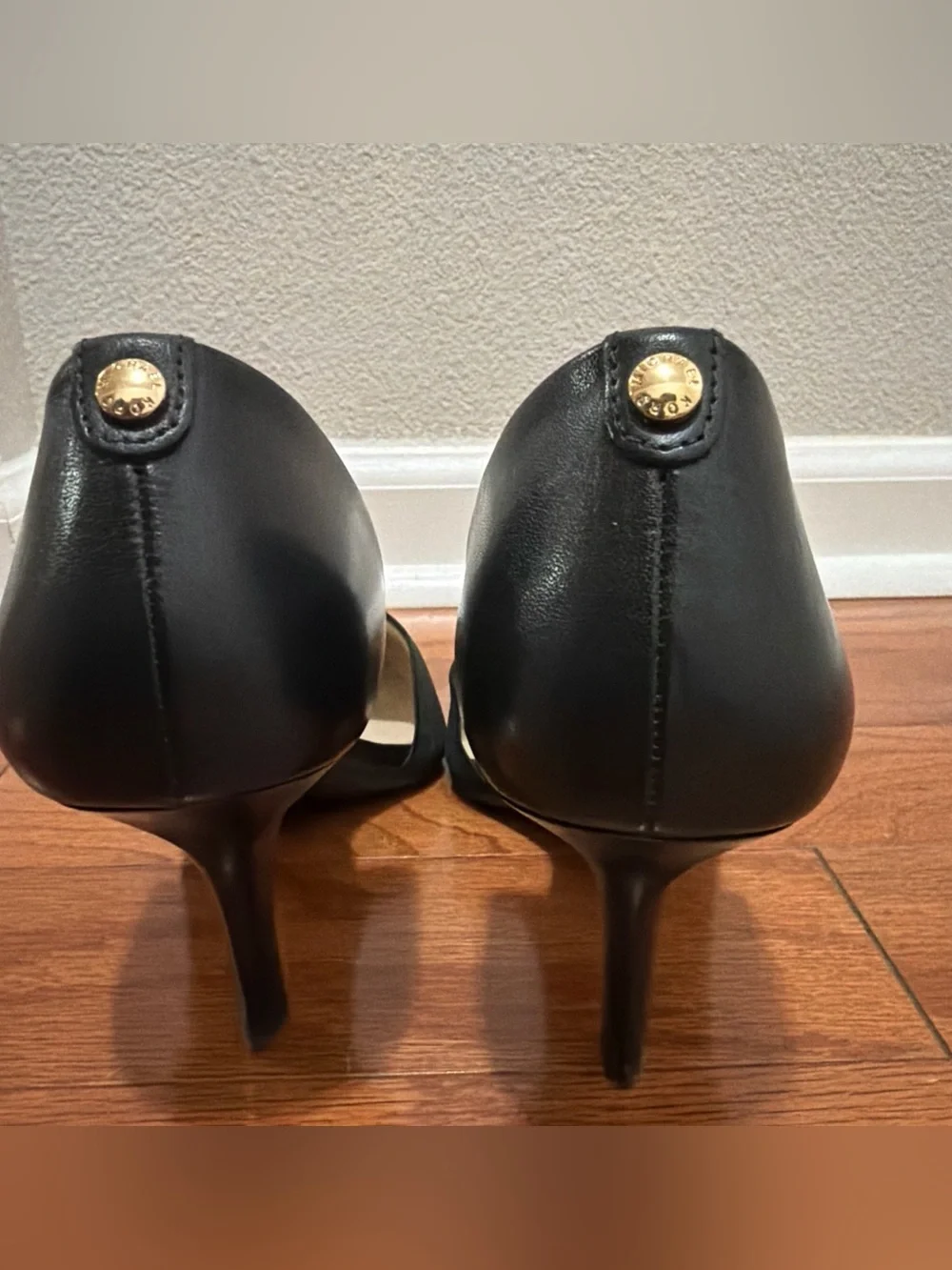 Michael Kors Two-Tone Tan and Black Pointed D'Orsay pumps